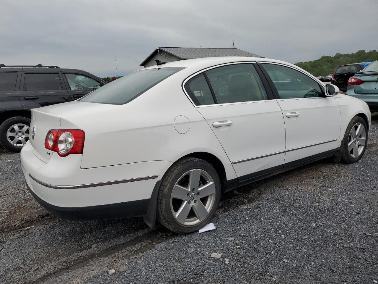 WVWAK93CX8P046639 2008 Volkswagen Passat Komfort