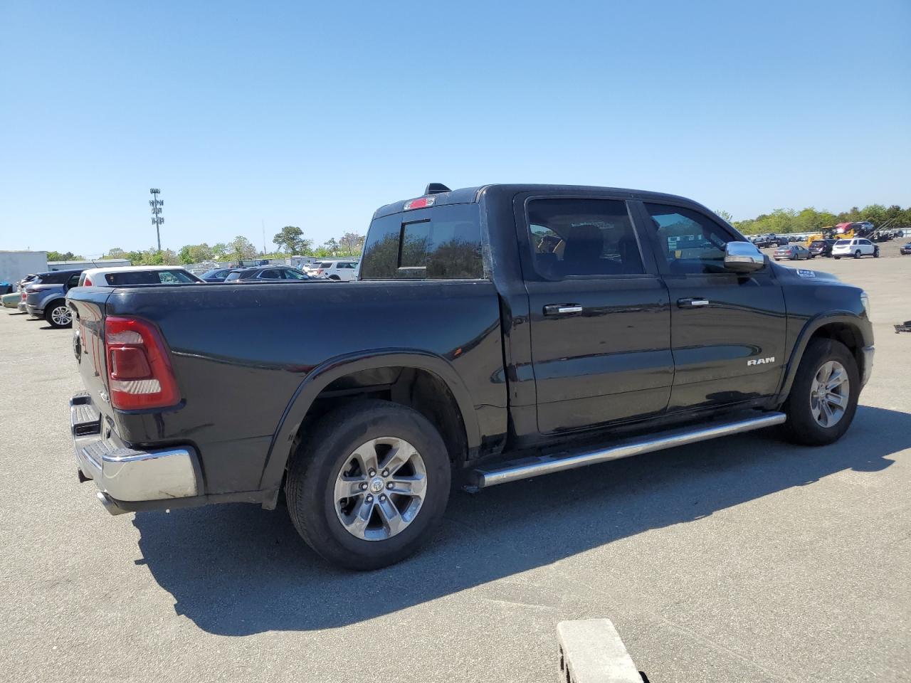 1C6SRFJT9KN577732 2019 Ram 1500 Laramie