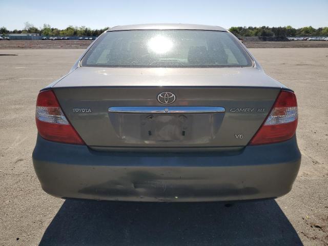 2002 Toyota Camry Le VIN: JTDBF30K220022921 Lot: 56080214