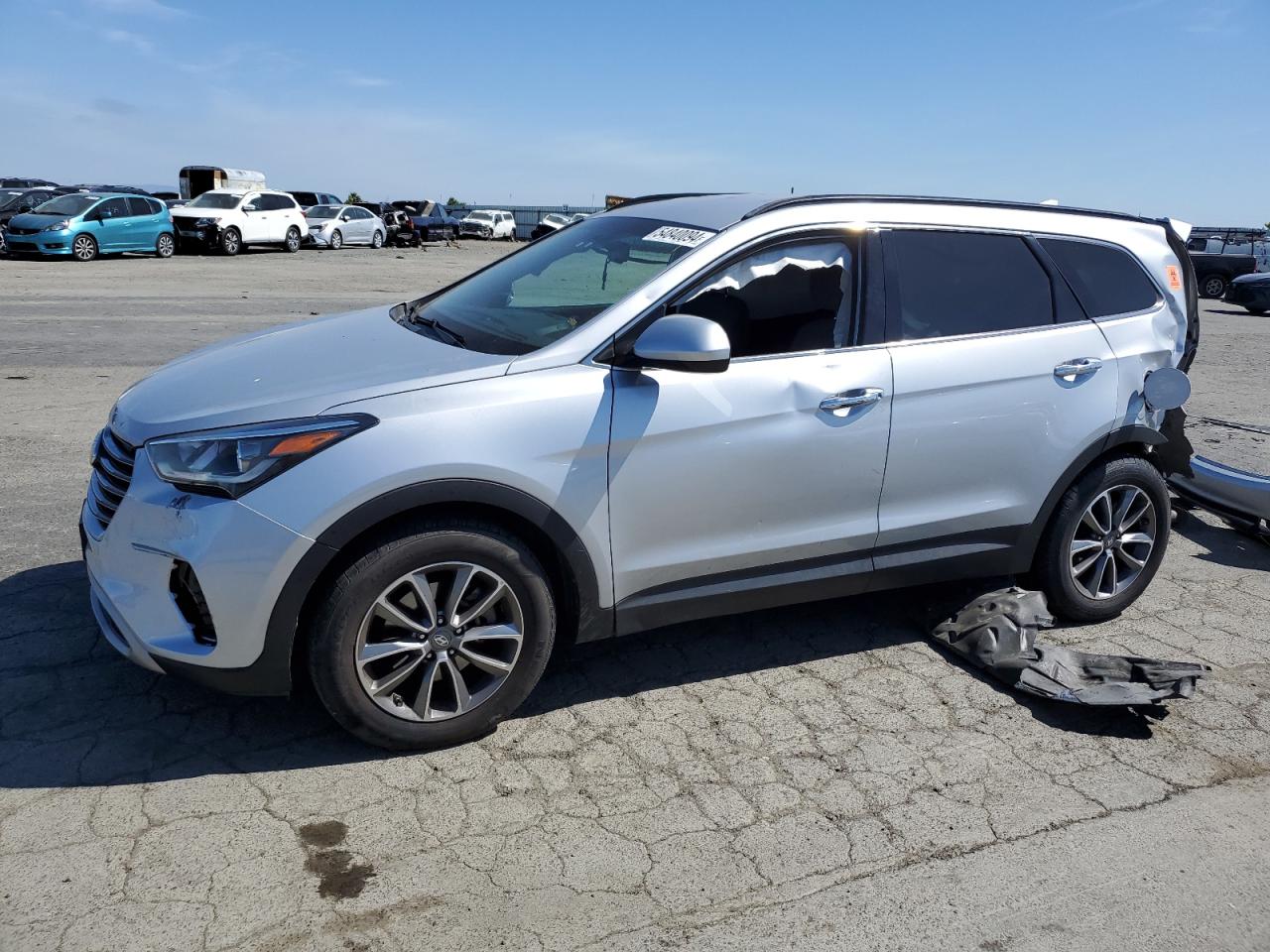 KM8SMDHF7HU171468 2017 Hyundai Santa Fe Se