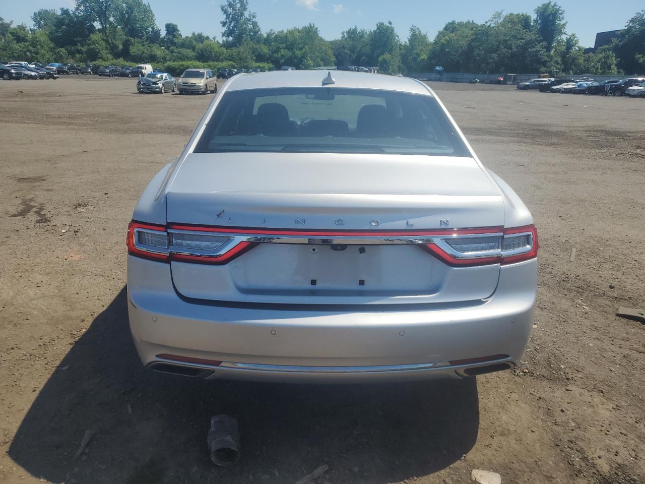 1LN6L9HK1J5603552 2018 Lincoln Continental