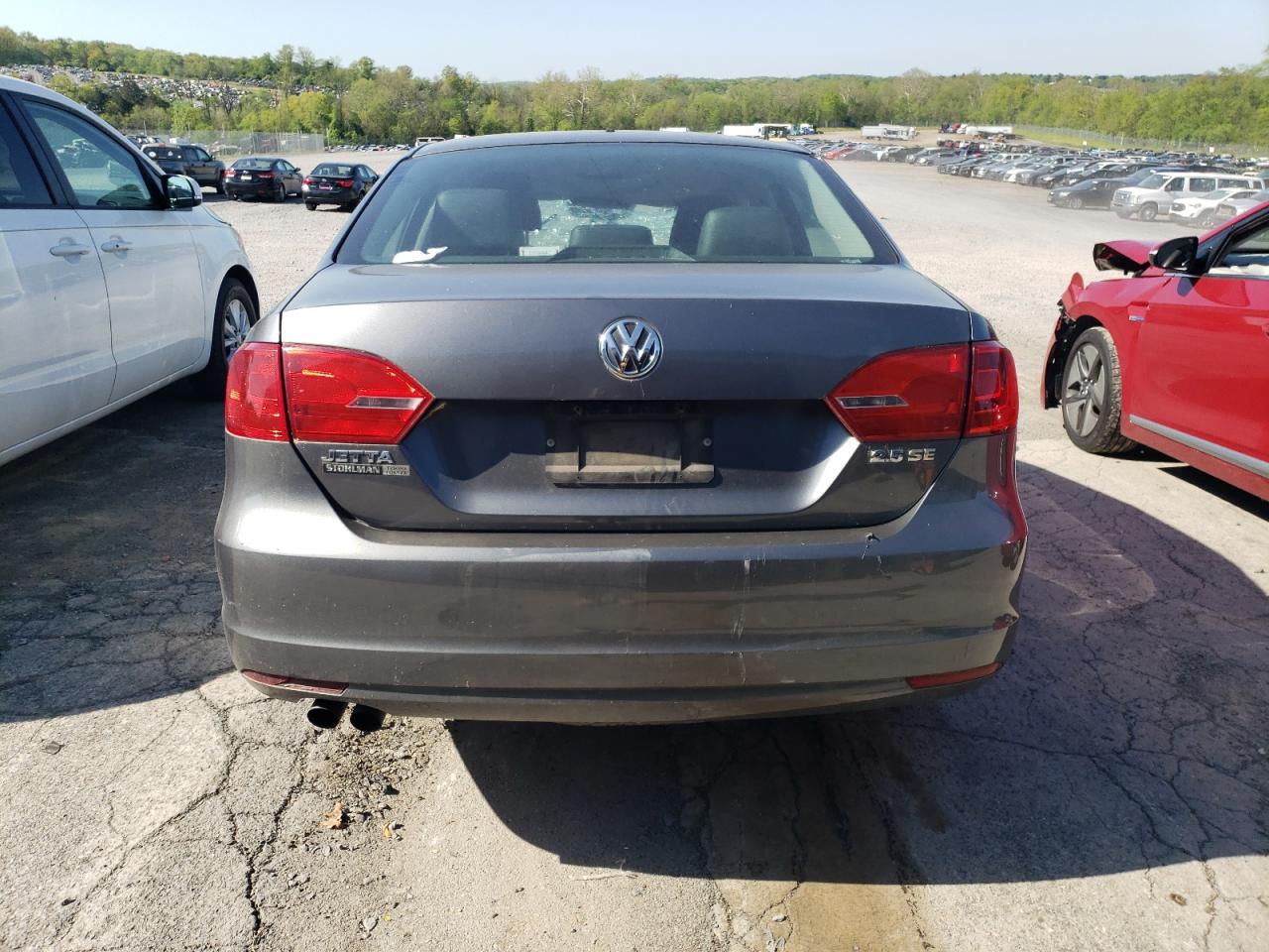 3VWDZ7AJ7BM370947 2011 Volkswagen Jetta Se