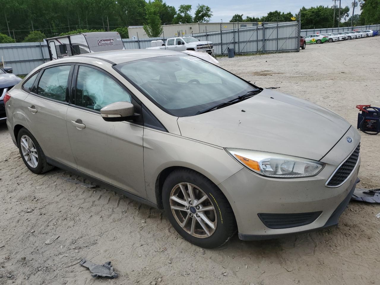 1FADP3F22GL261720 2016 Ford Focus Se