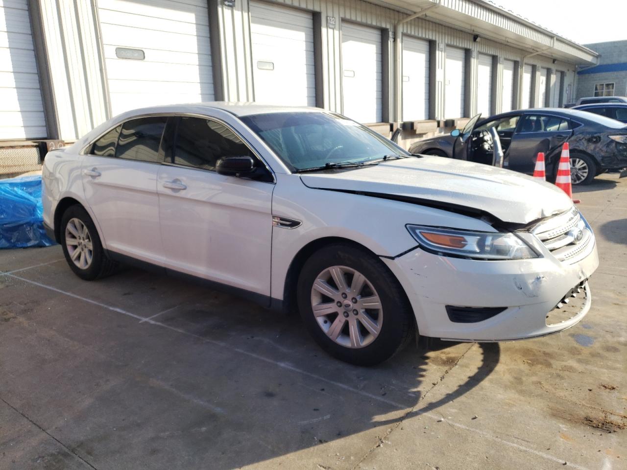 1FAHP2DW3AG169596 2010 Ford Taurus Se