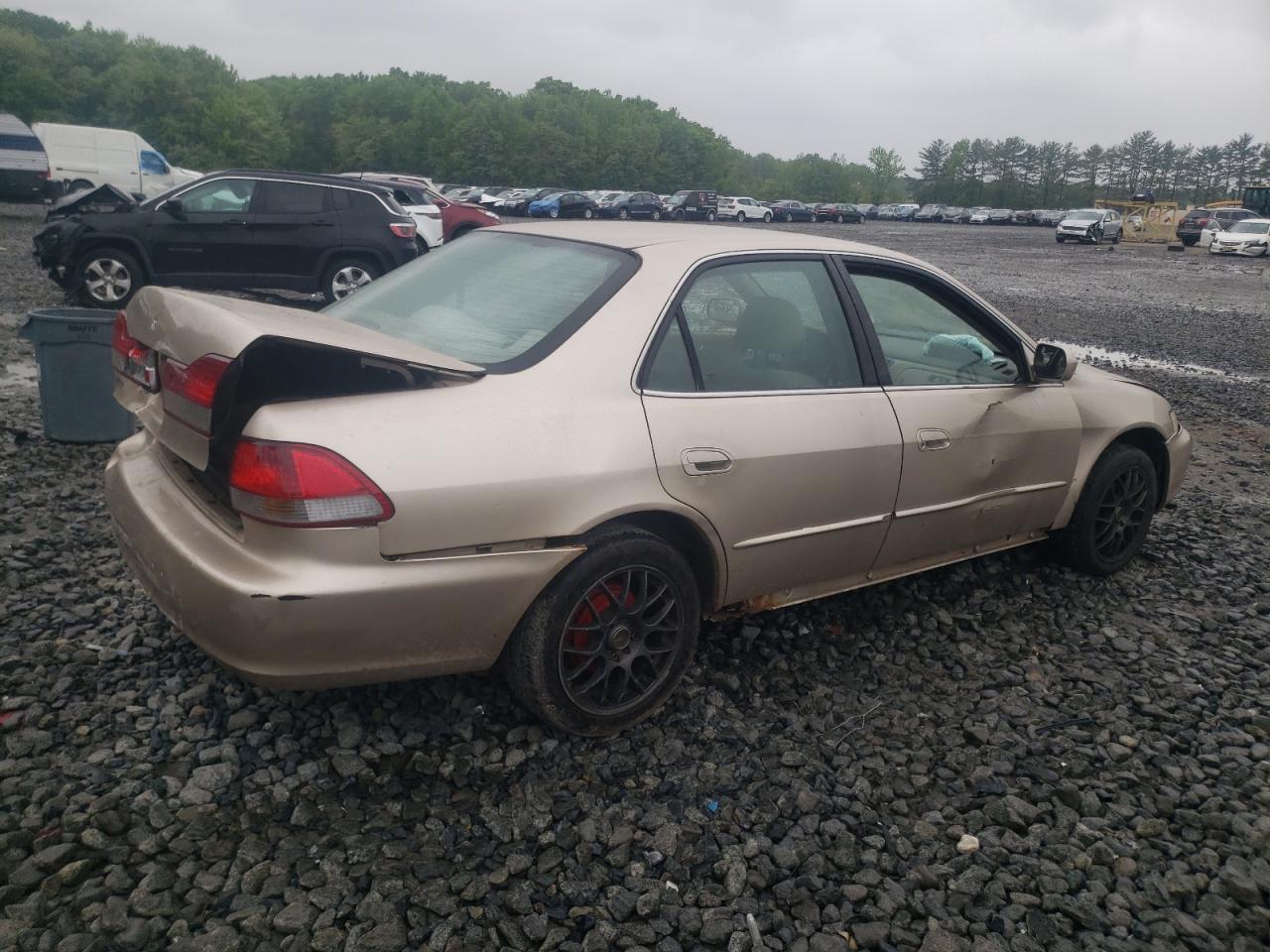 1HGCG66501A086695 2001 Honda Accord Lx