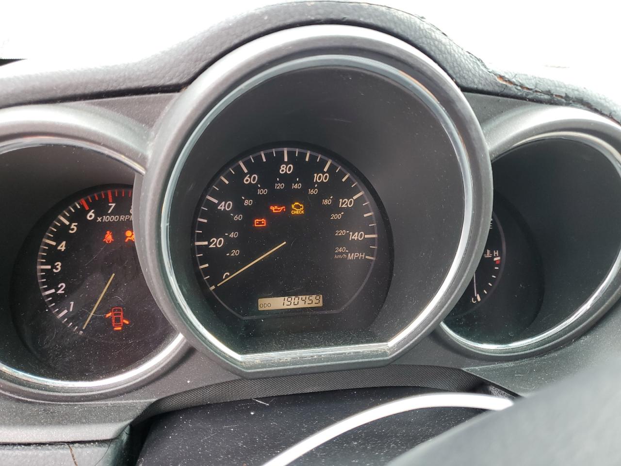 2T2GA31U25C028650 2005 Lexus Rx 330