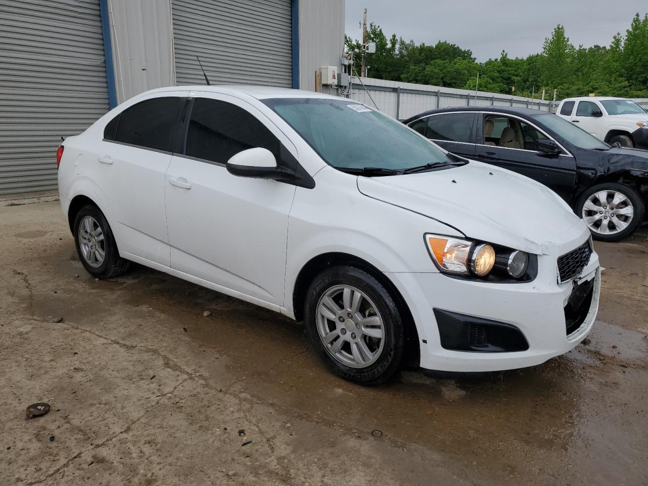 1G1JC5SB1E4152515 2014 Chevrolet Sonic Lt