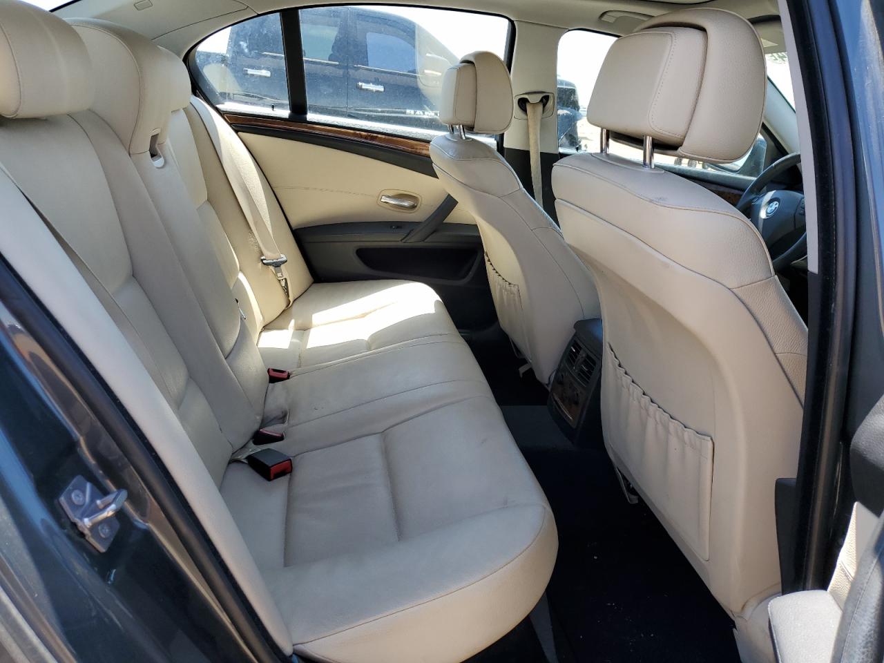 WBANU5C57AC364976 2010 BMW 528 I