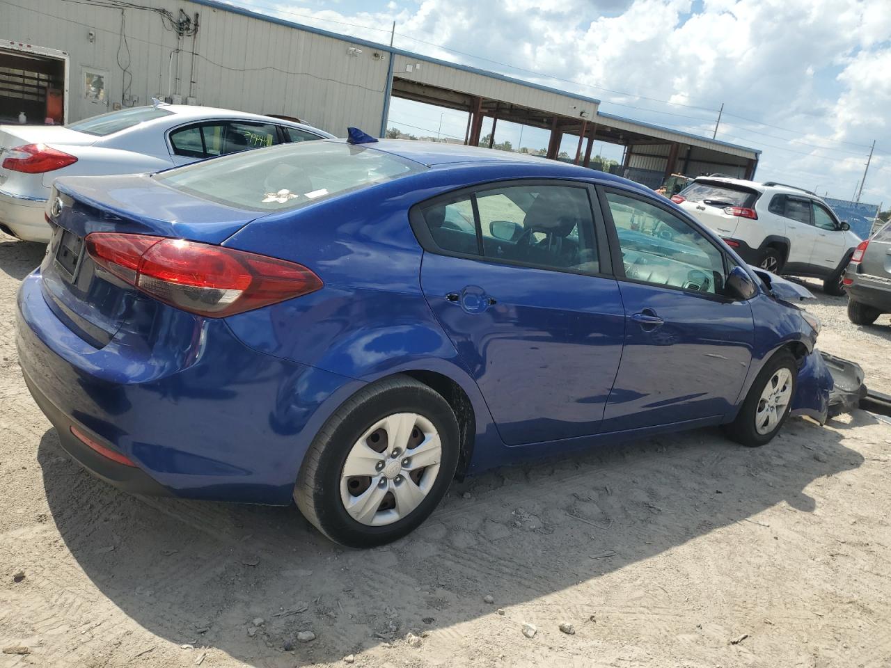 3KPFL4A71HE054351 2017 Kia Forte Lx