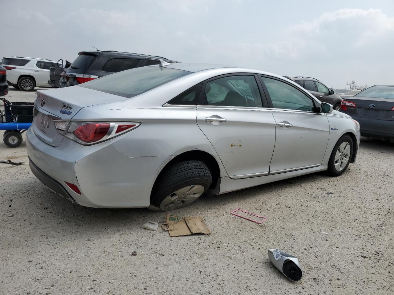 KMHEC4A44BA003062 2011 Hyundai Sonata Hybrid