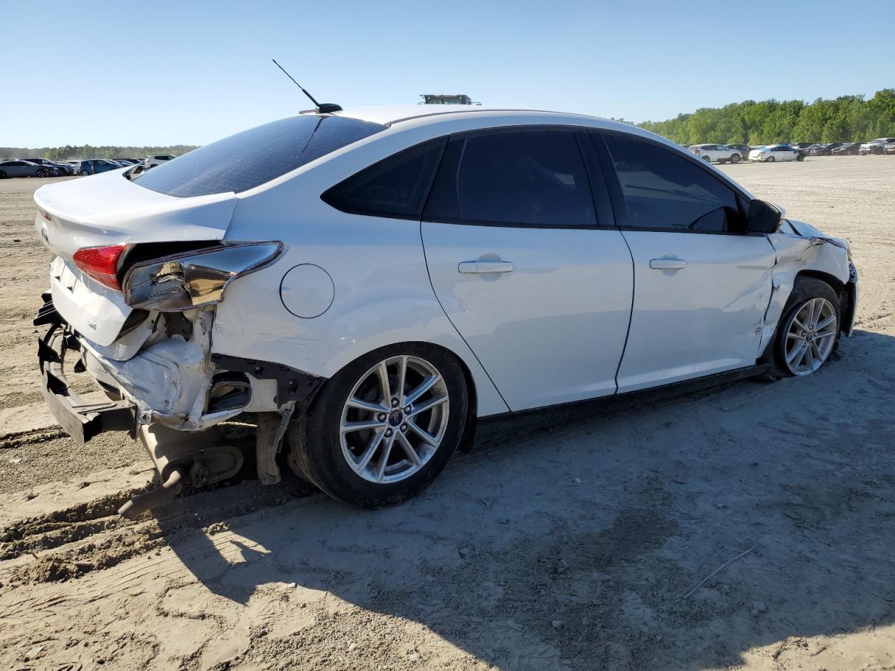 1FADP3F20GL373870 2016 Ford Focus Se