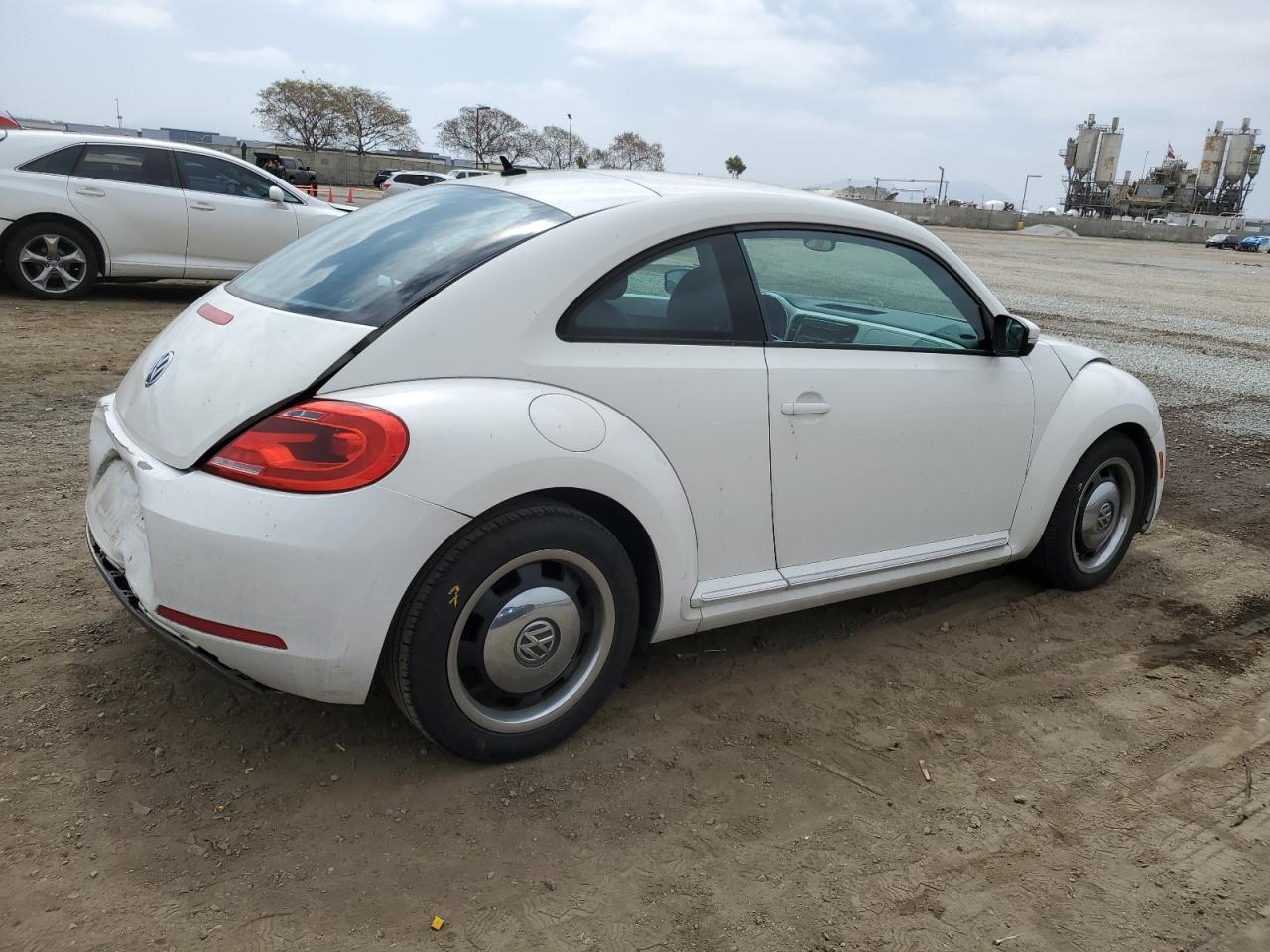 3VWJP7ATXCM649238 2012 Volkswagen Beetle