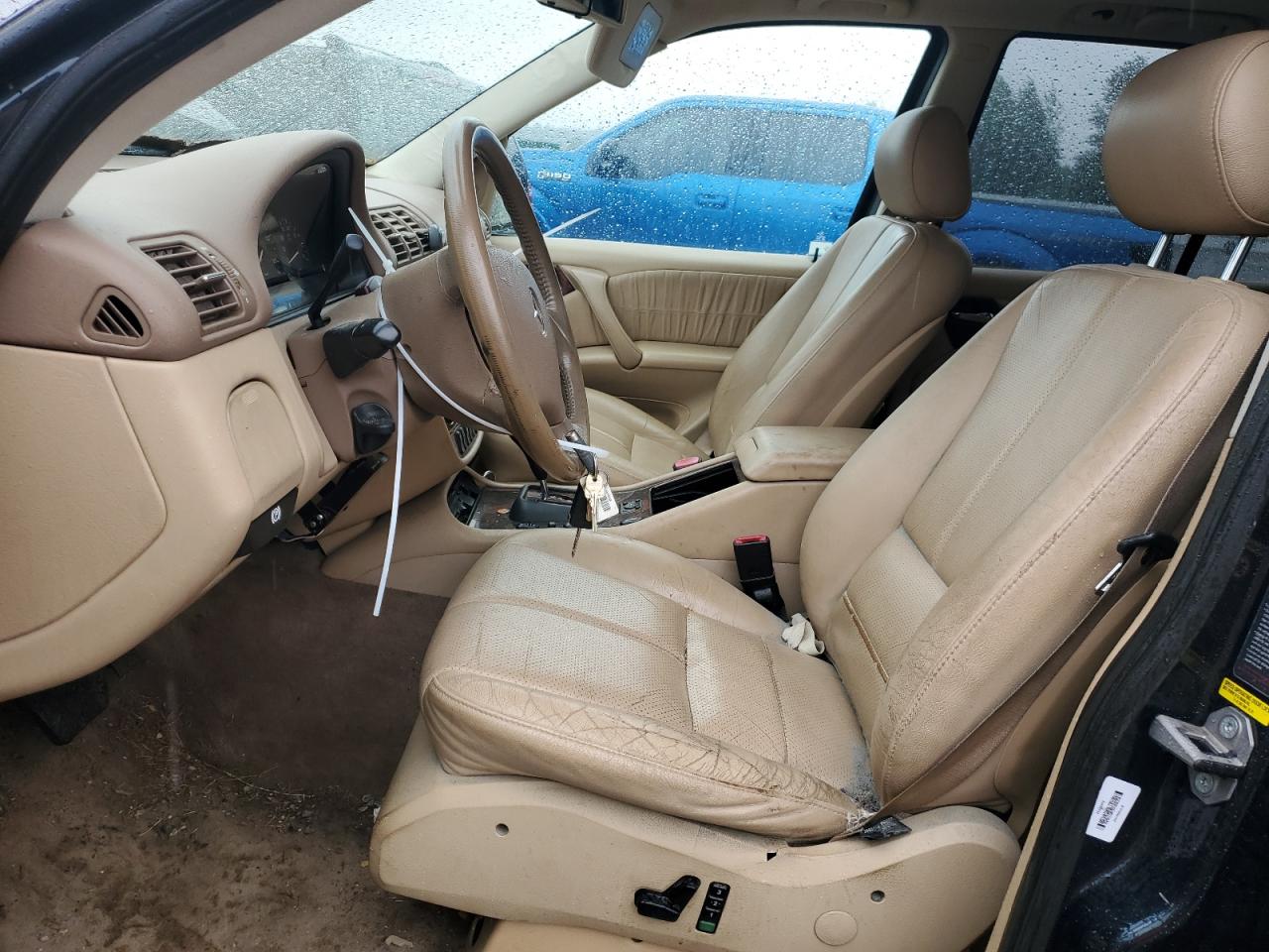 4JGAB75E42A303707 2002 Mercedes-Benz Ml 500