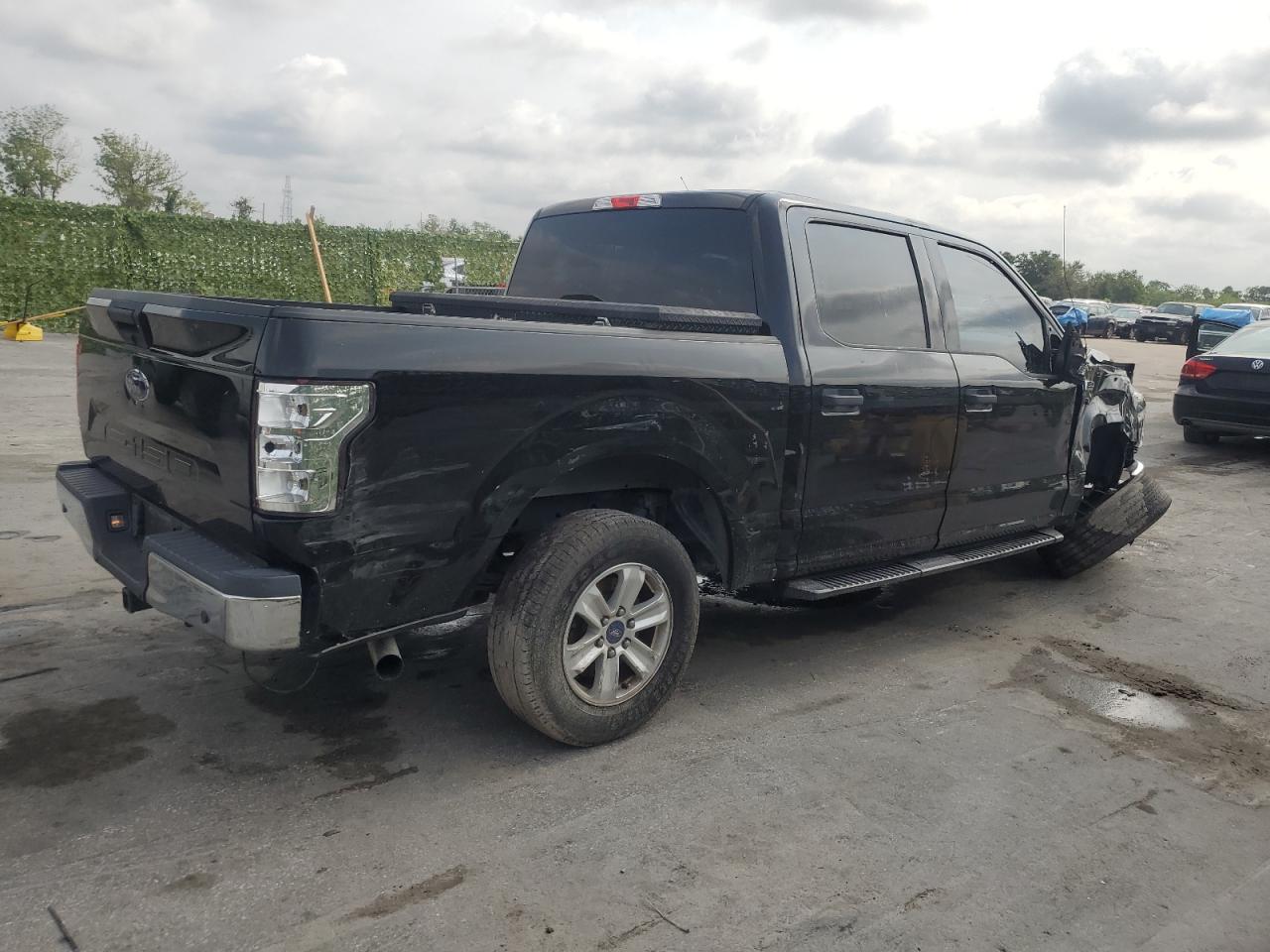 1FTEW1C51JFC65915 2018 Ford F150 Supercrew