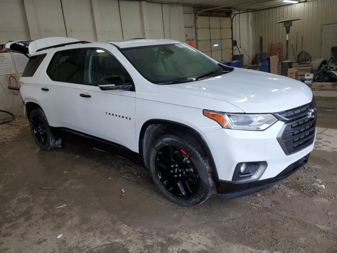 1GNERKKW3LJ251738 2020 Chevrolet Traverse Premier