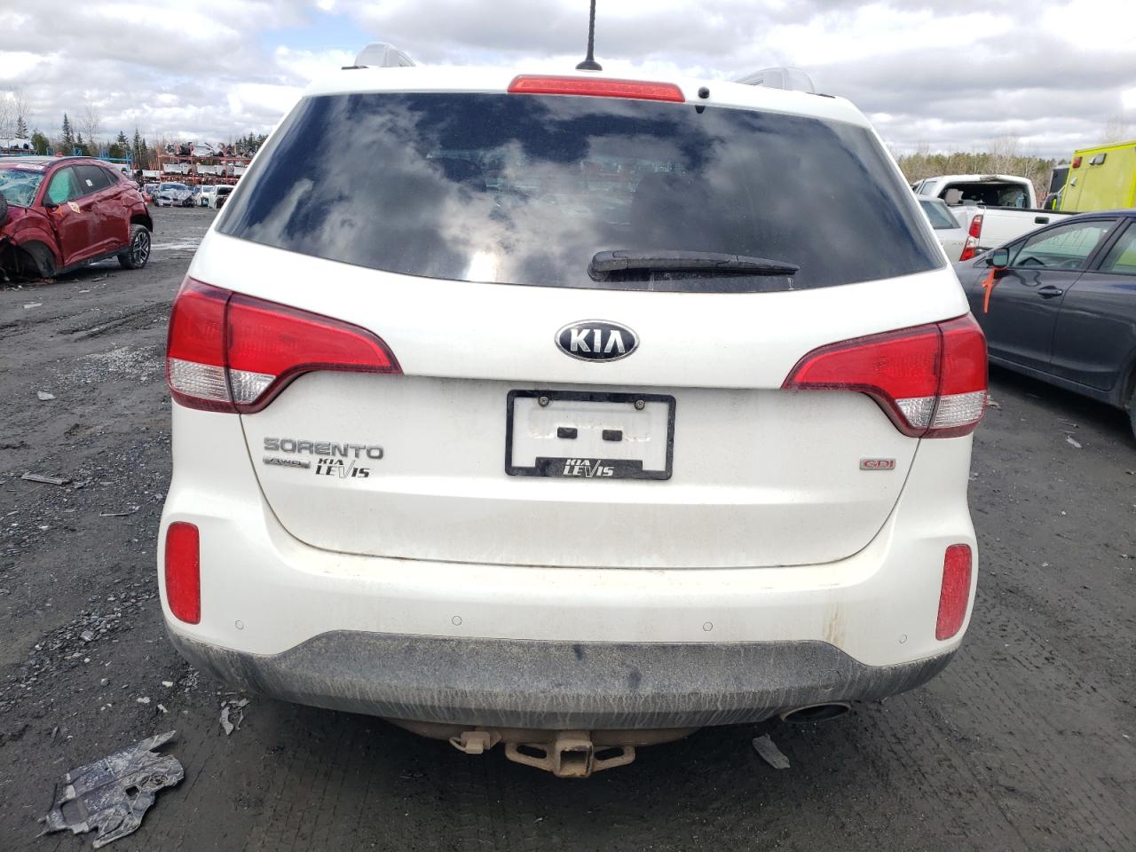 5XYKTCA6XEG490260 2014 Kia Sorento Lx