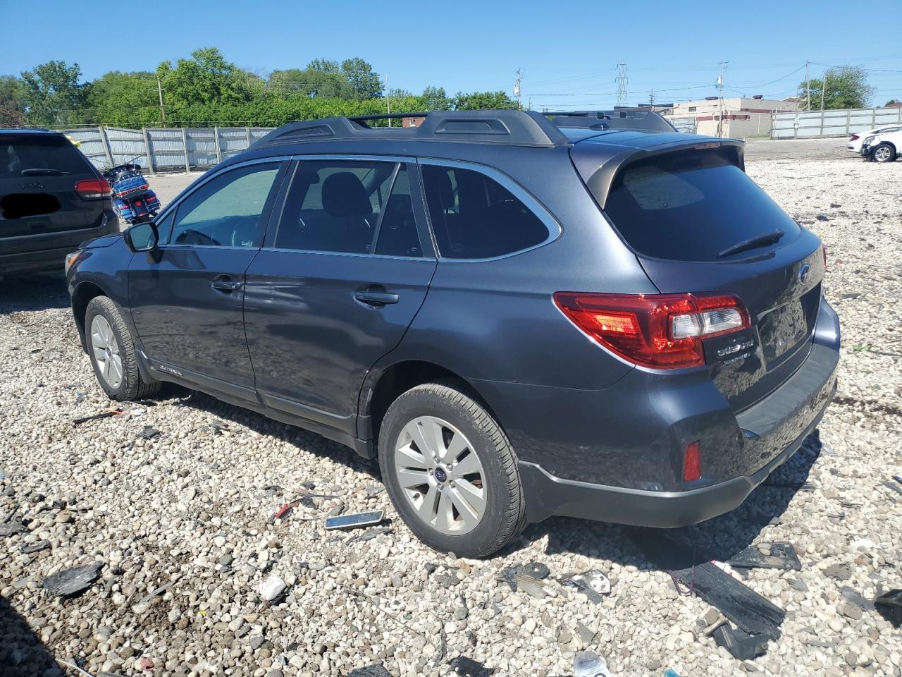 4S4BSBCC8F3298238 2015 Subaru Outback 2.5I Premium