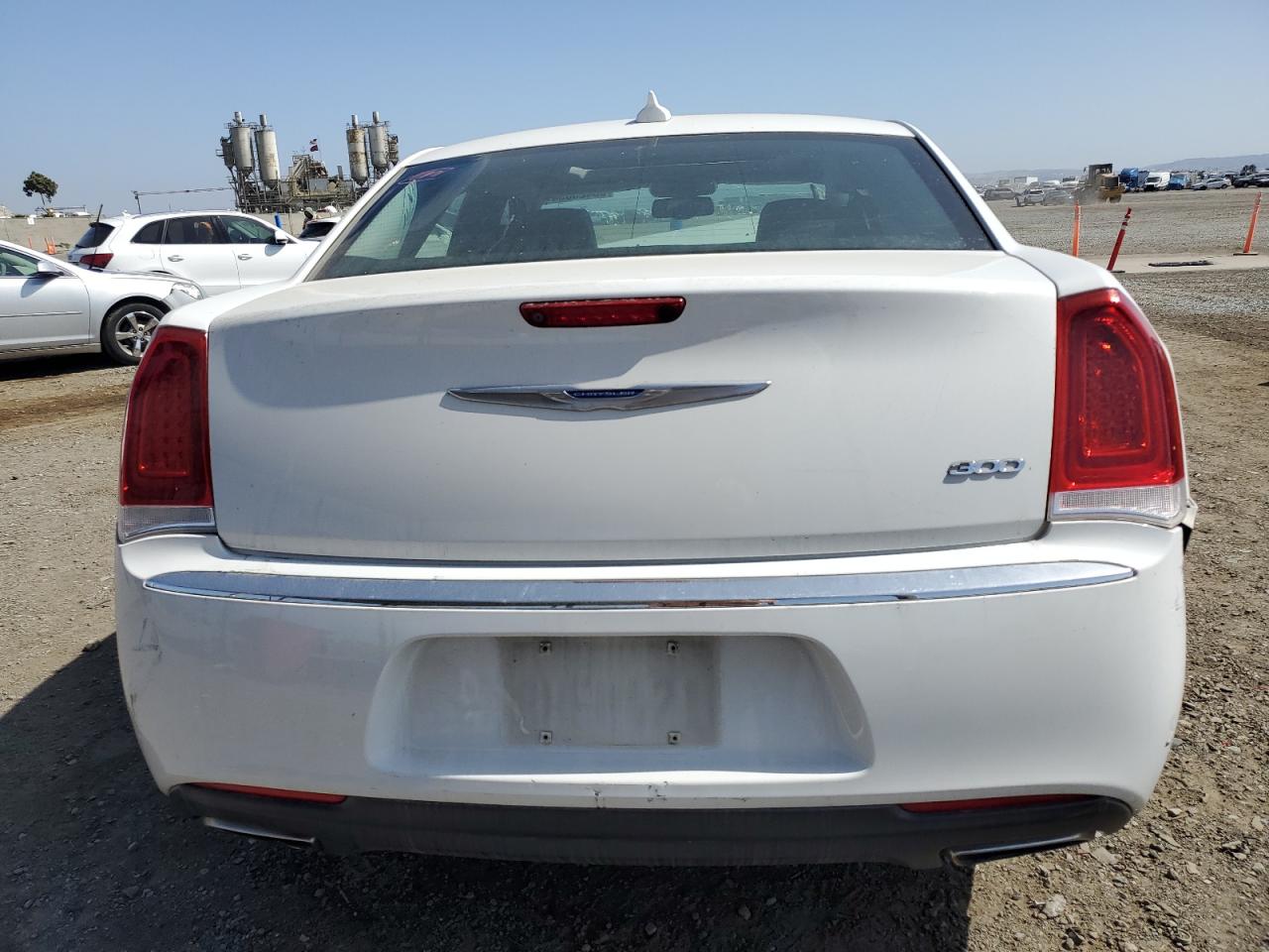 2C3CCAEG5KH562978 2019 Chrysler 300 Limited
