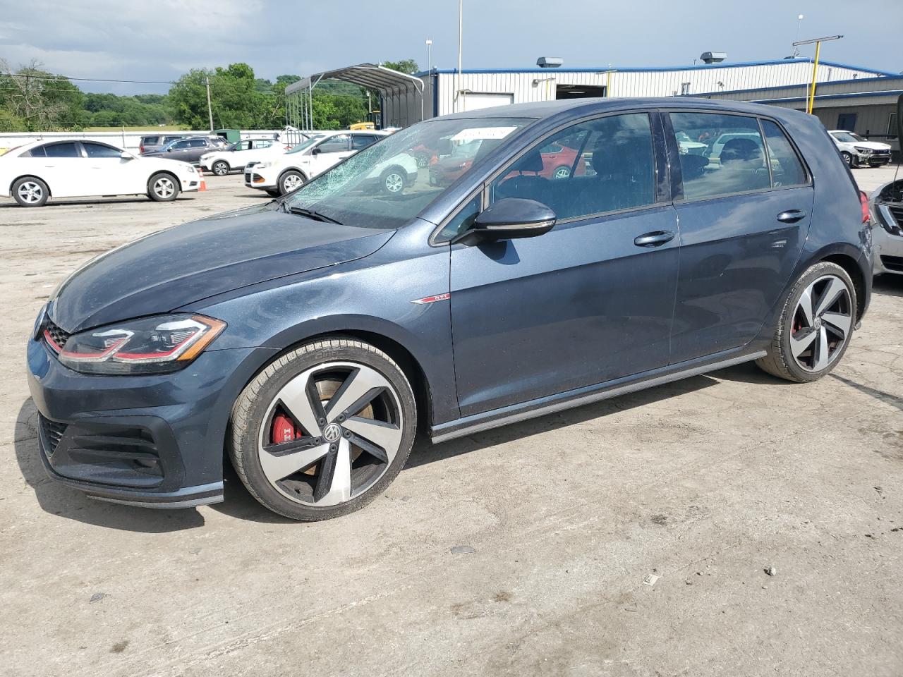 3VW447AU7JM290037 2018 Volkswagen Gti S/Se