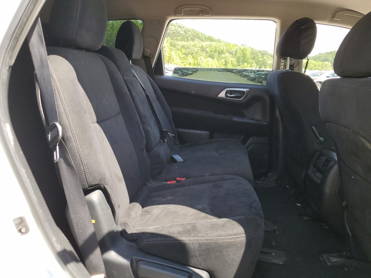 5N1AR2MM1FC701054 2015 Nissan Pathfinder S