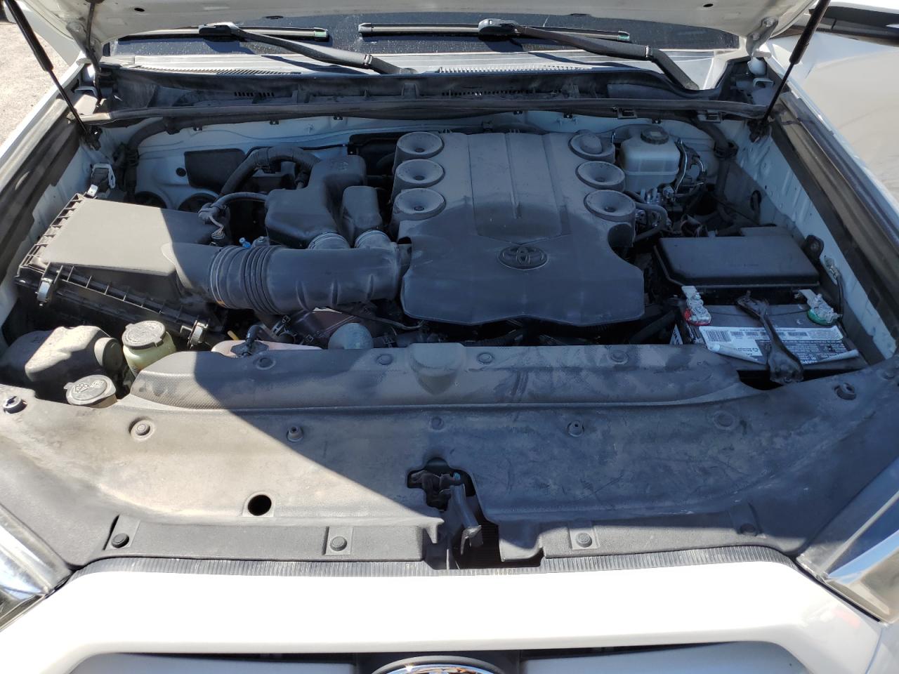 JTEBU5JRXK5638636 2019 Toyota 4Runner Sr5