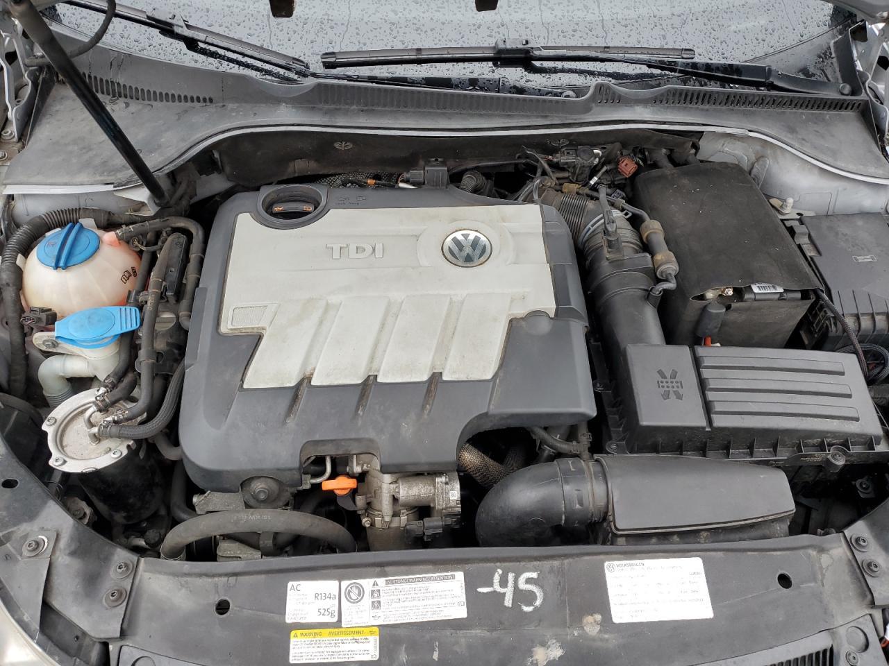 WVWBM7AJ3CW335994 2012 Volkswagen Golf