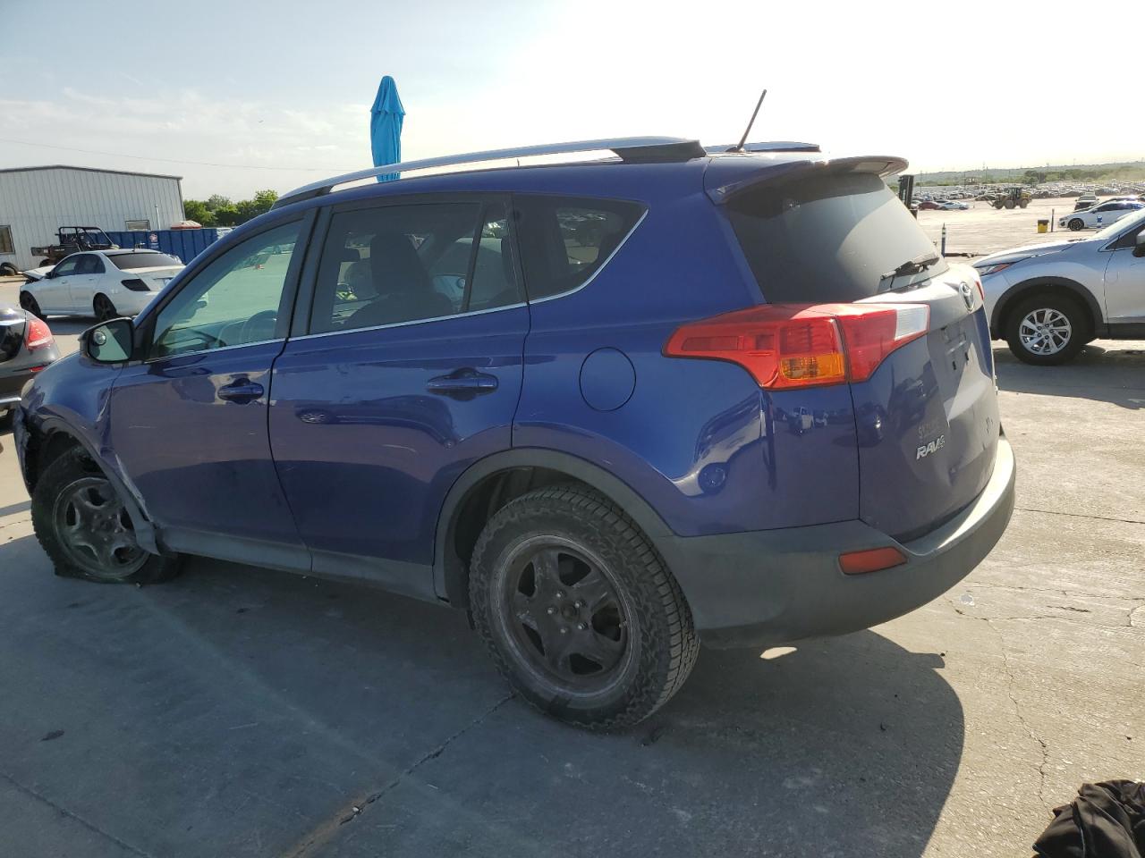 2T3BFREV4EW142063 2014 Toyota Rav4 Le