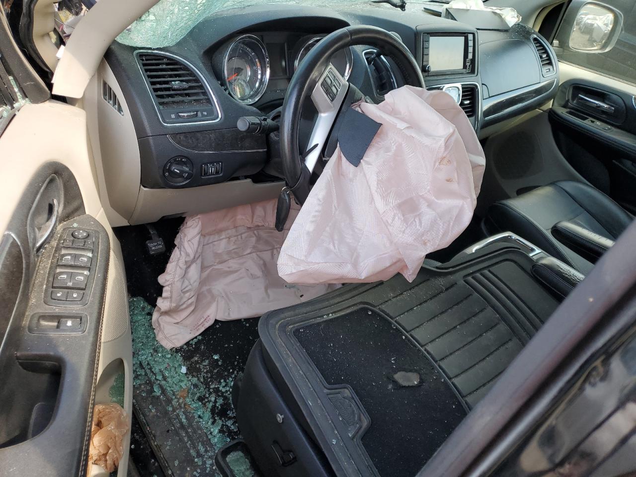 2C4RC1BG1ER218461 2014 Chrysler Town & Country Touring