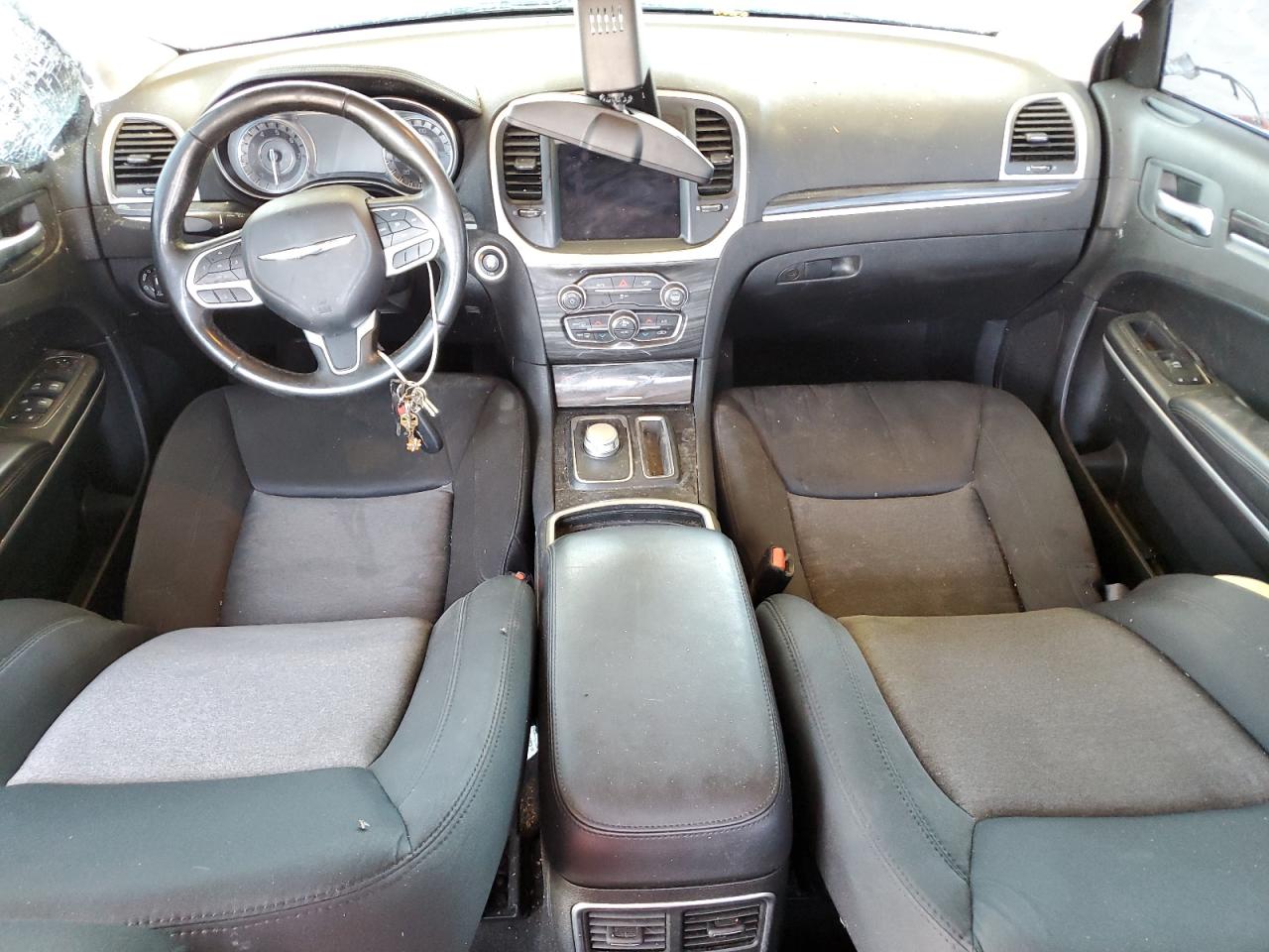 2C3CCAAG3KH627624 2019 Chrysler 300 Touring