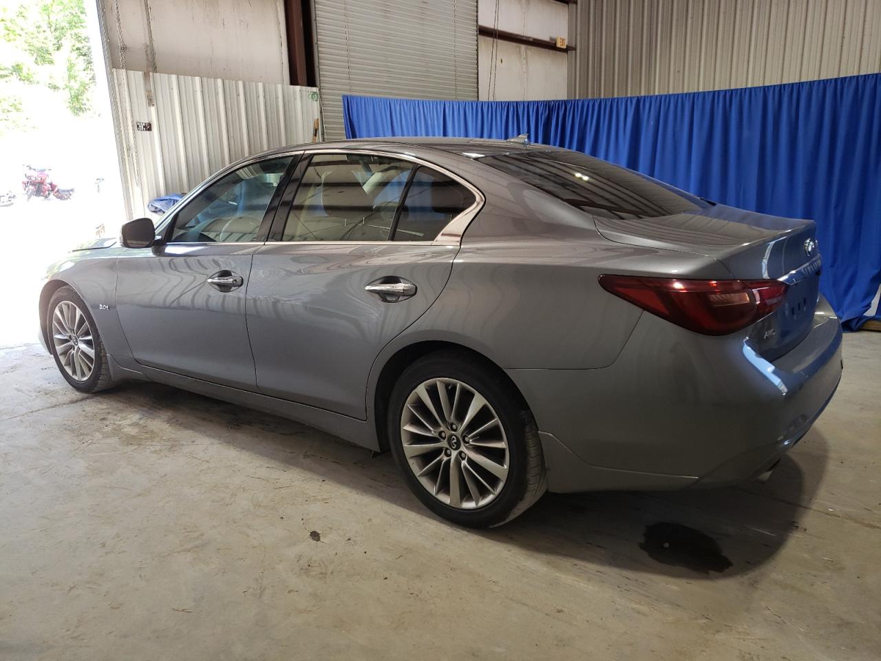 JN1EV7AR1JM610127 2018 Infiniti Q50 Luxe