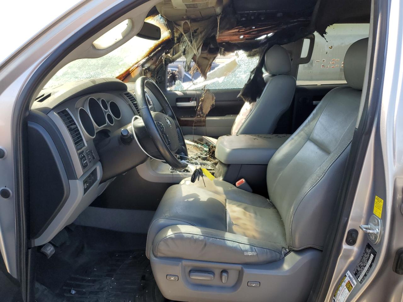 5TFHY5F19AX117481 2010 Toyota Tundra Crewmax Limited