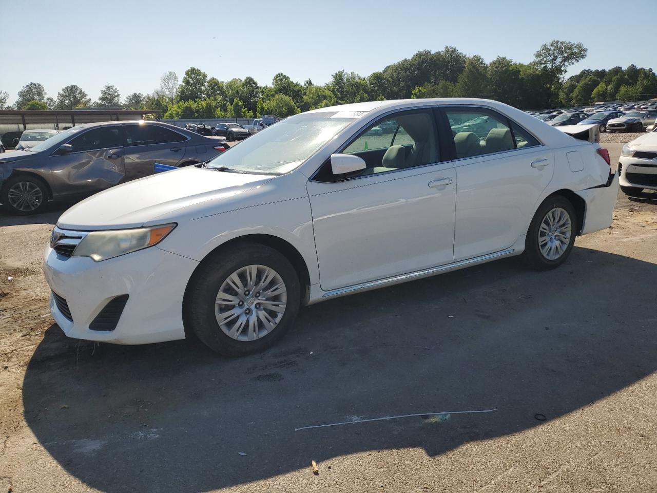 2014 Toyota Camry L vin: 4T4BF1FK6ER371381