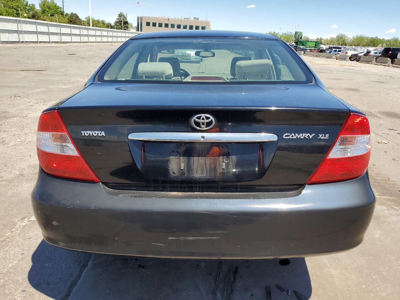 4T1BE32K64U281502 2004 Toyota Camry Le