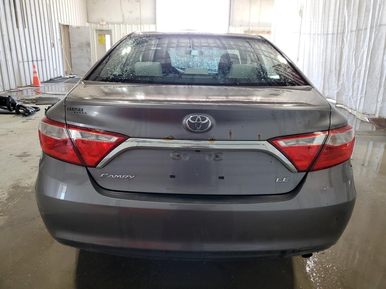 4T1BF1FK5FU893270 2015 Toyota Camry Le