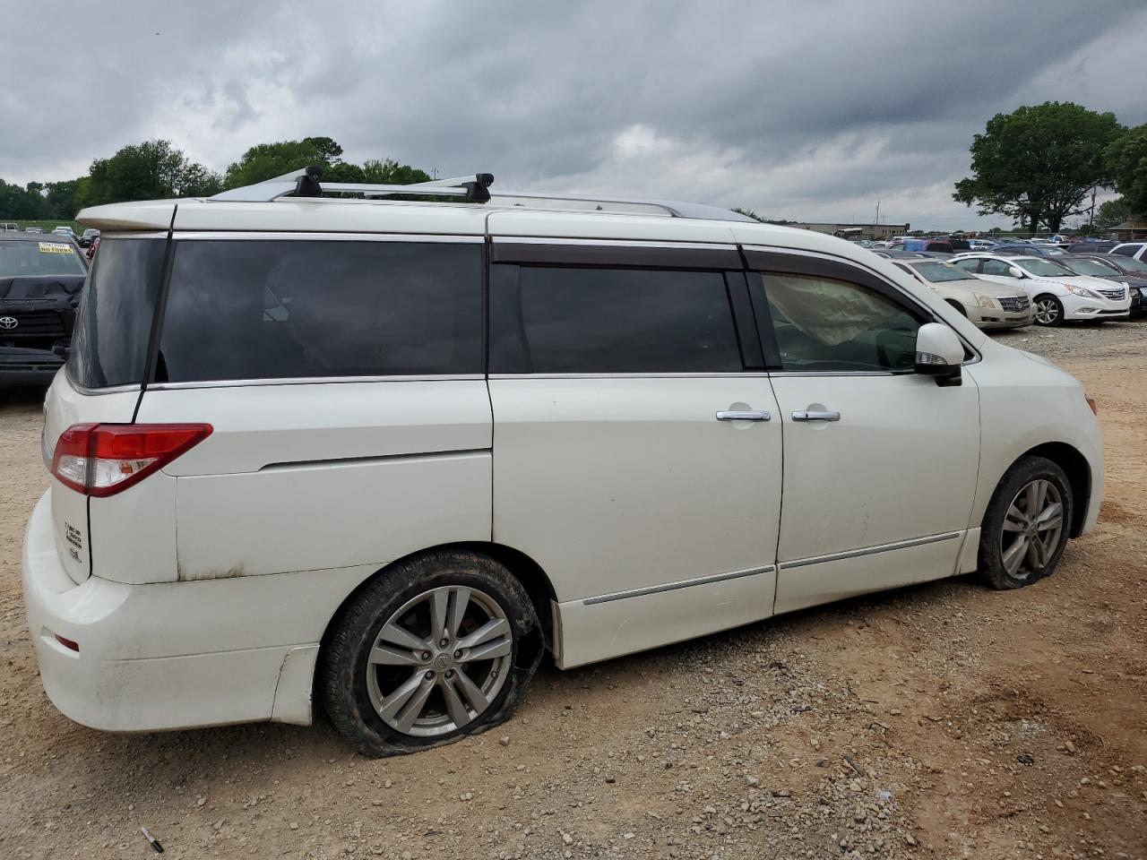 JN8AE2KP8F9121606 2015 Nissan Quest S