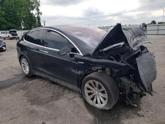 2017 Tesla Model X VIN: 5YJXCBE29HF076776 Lot: 55698954