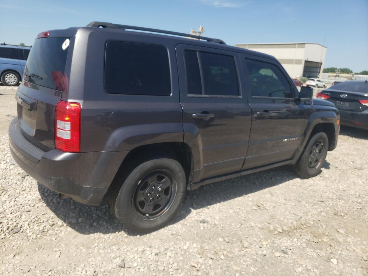 1C4NJPBBXFD191132 2015 Jeep Patriot Sport