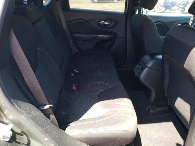 2019 Jeep Cherokee Latitude VIN: 1C4PJLCB3KD284665 Lot: 56009804