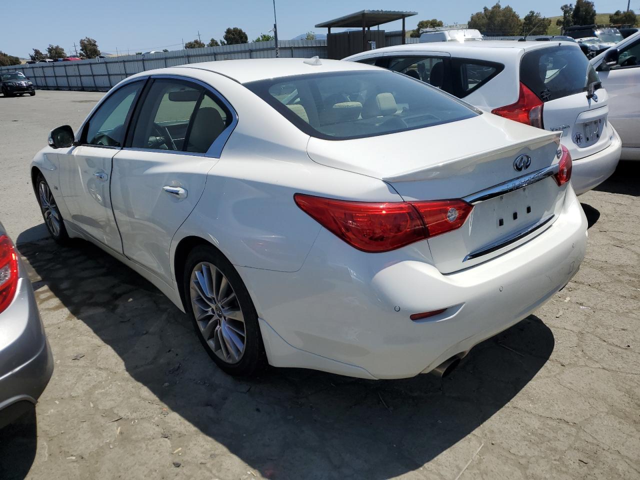 JN1EV7APXGM300985 2016 Infiniti Q50 Premium