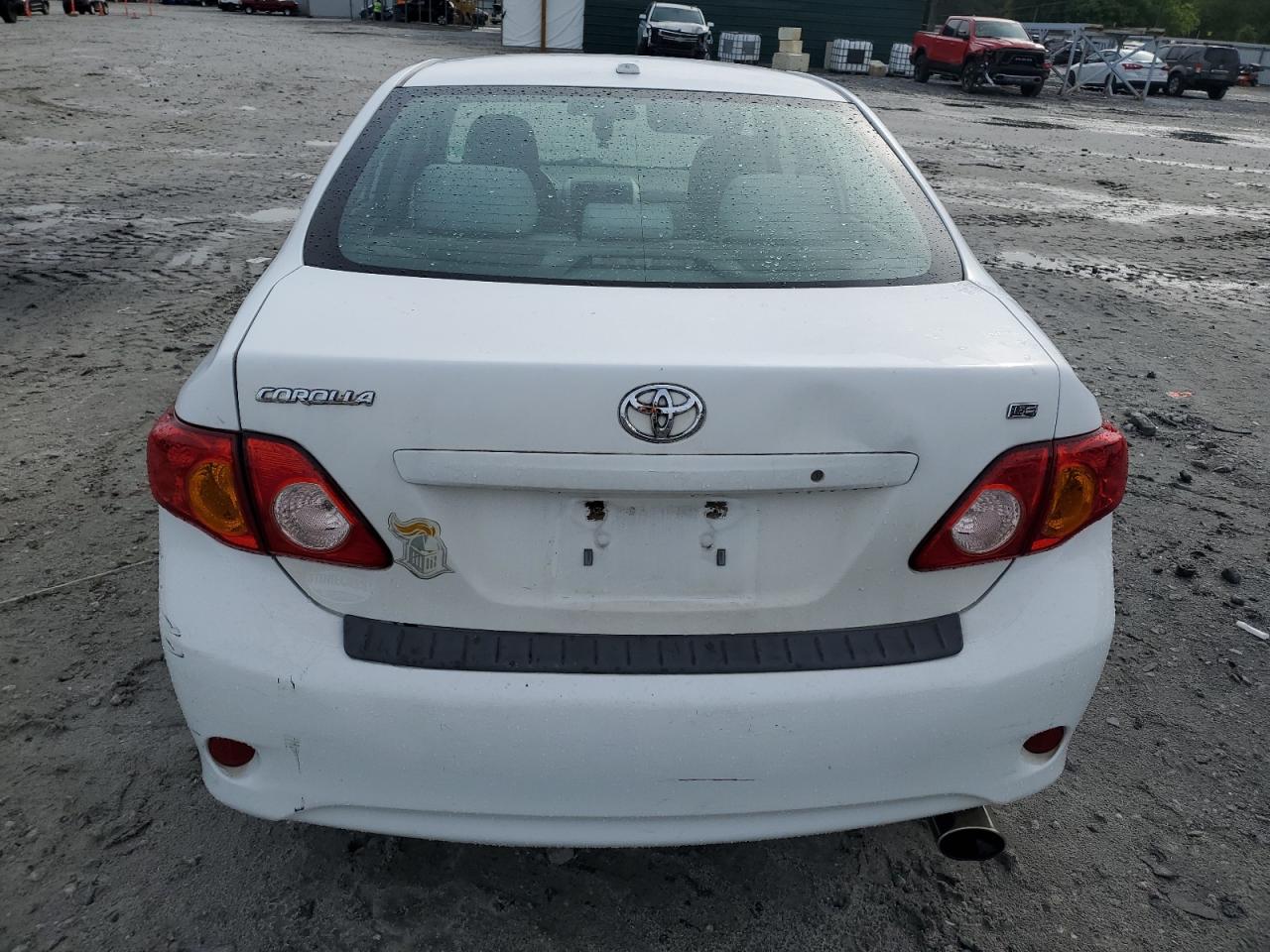 1NXBU4EE3AZ254946 2010 Toyota Corolla Base