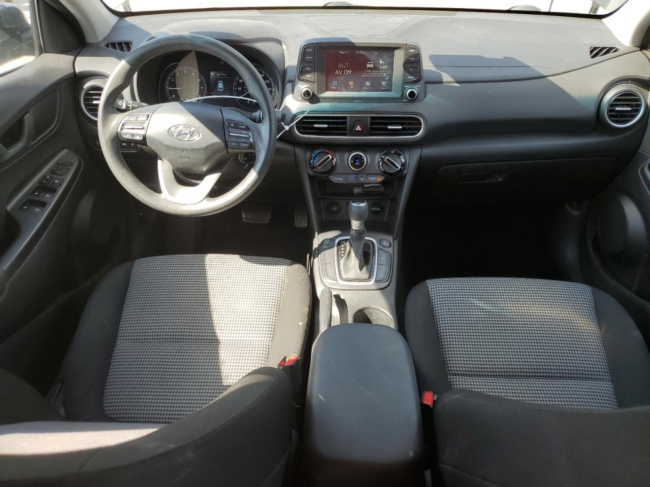 KM8K1CAA0KU298197 2019 Hyundai Kona Se