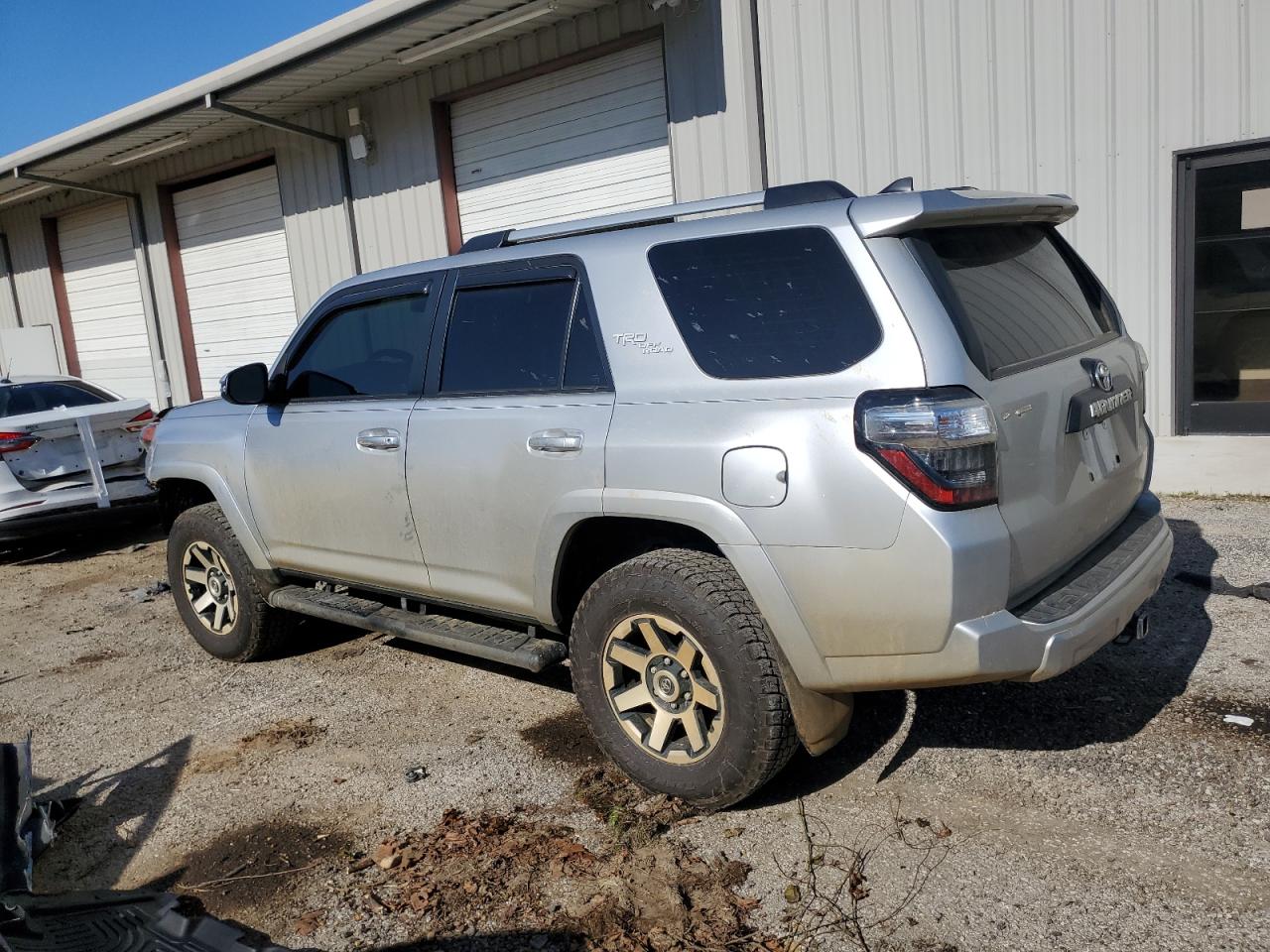 JTEBU5JR7J5543854 2018 Toyota 4Runner Sr5/Sr5 Premium