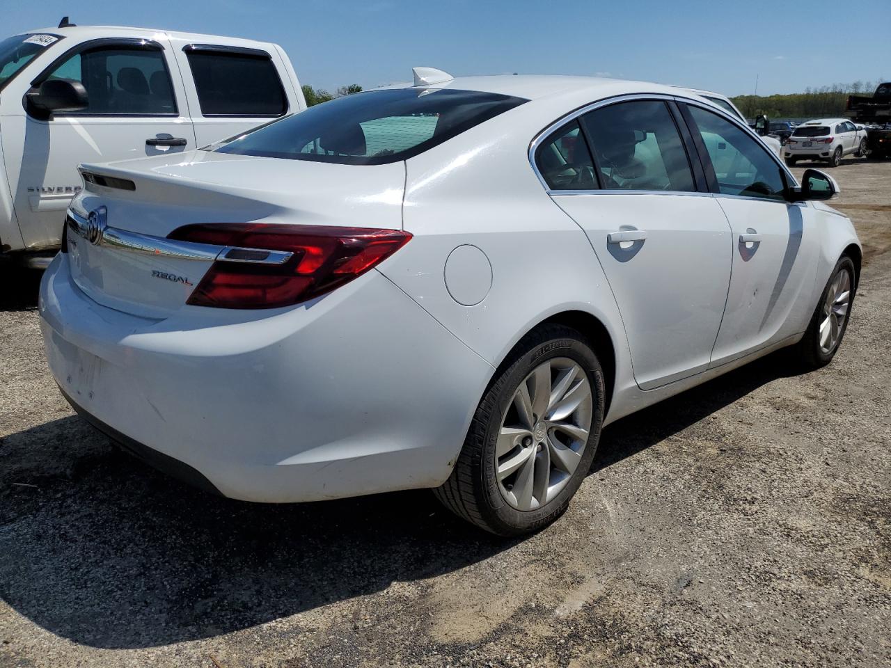 2G4GV5EK9F9239483 2015 Buick Regal