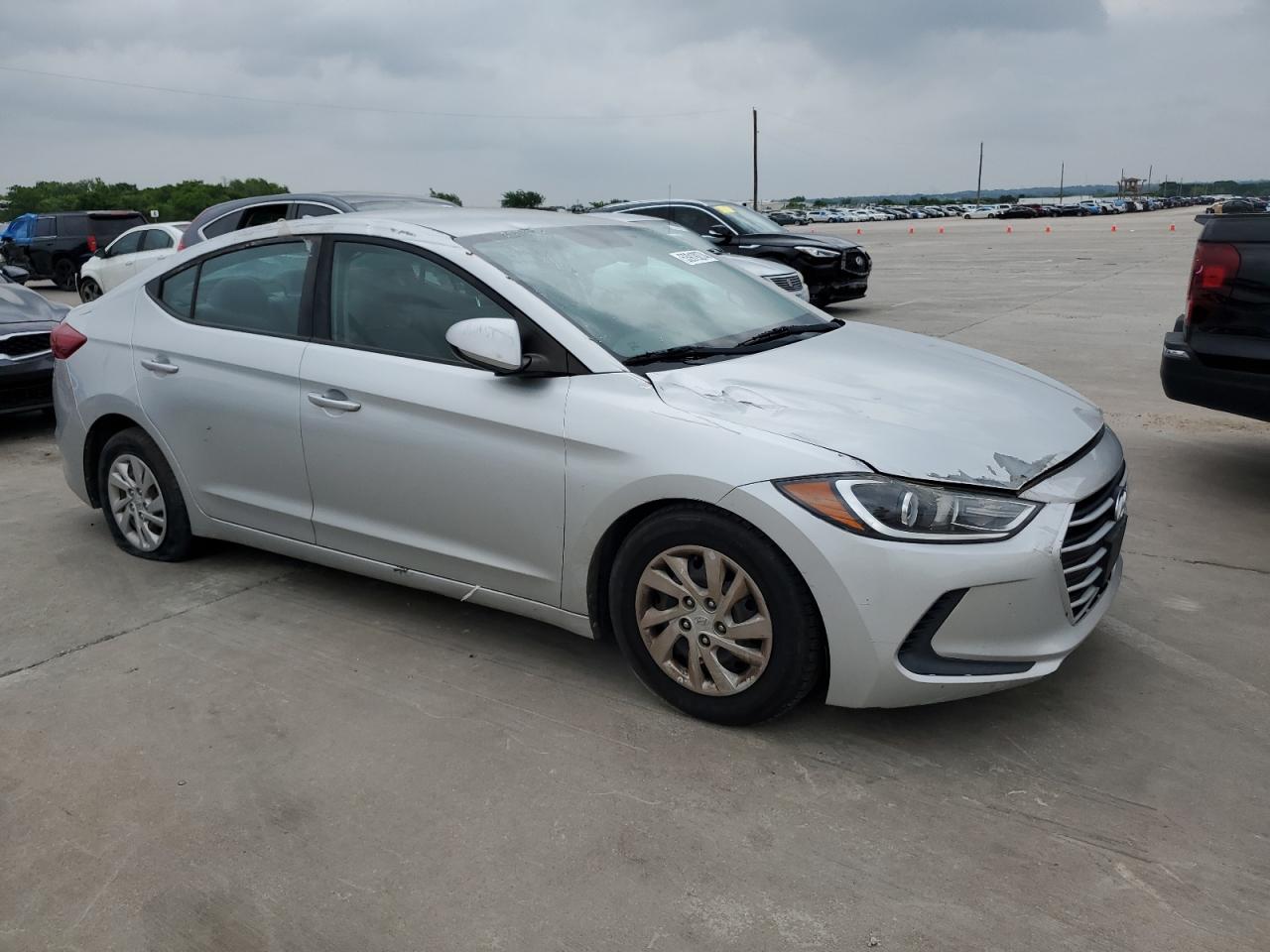 5NPD74LF5HH194818 2017 Hyundai Elantra Se