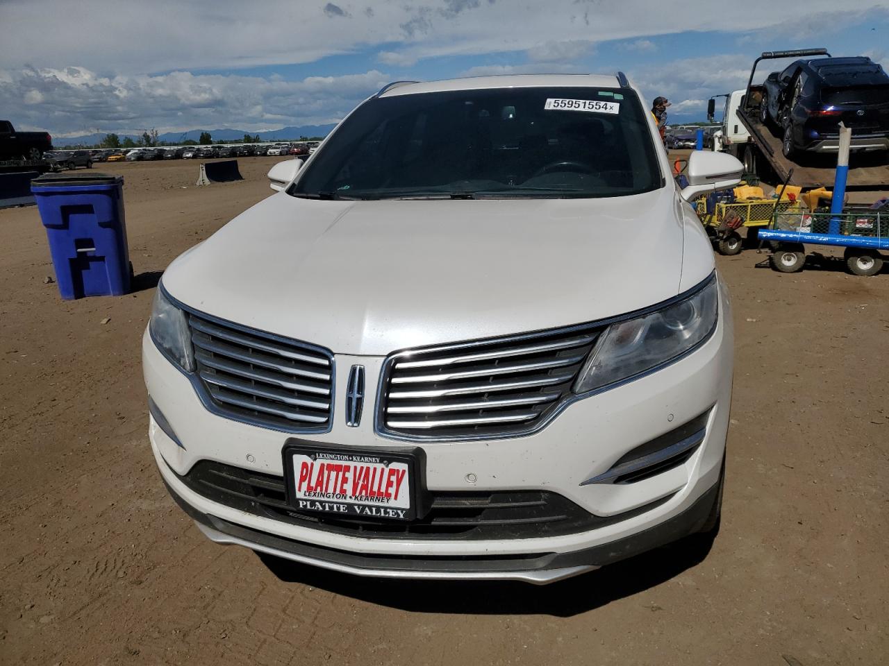 5LMCJ3D99HUL69456 2017 Lincoln Mkc Reserve