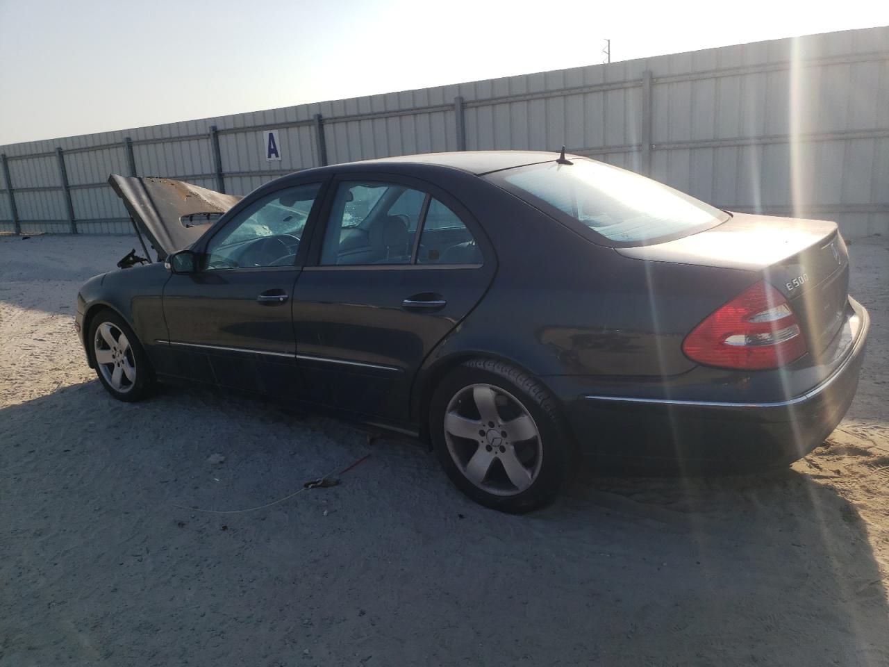 WDBUF70J74A490307 2004 Mercedes-Benz E 500