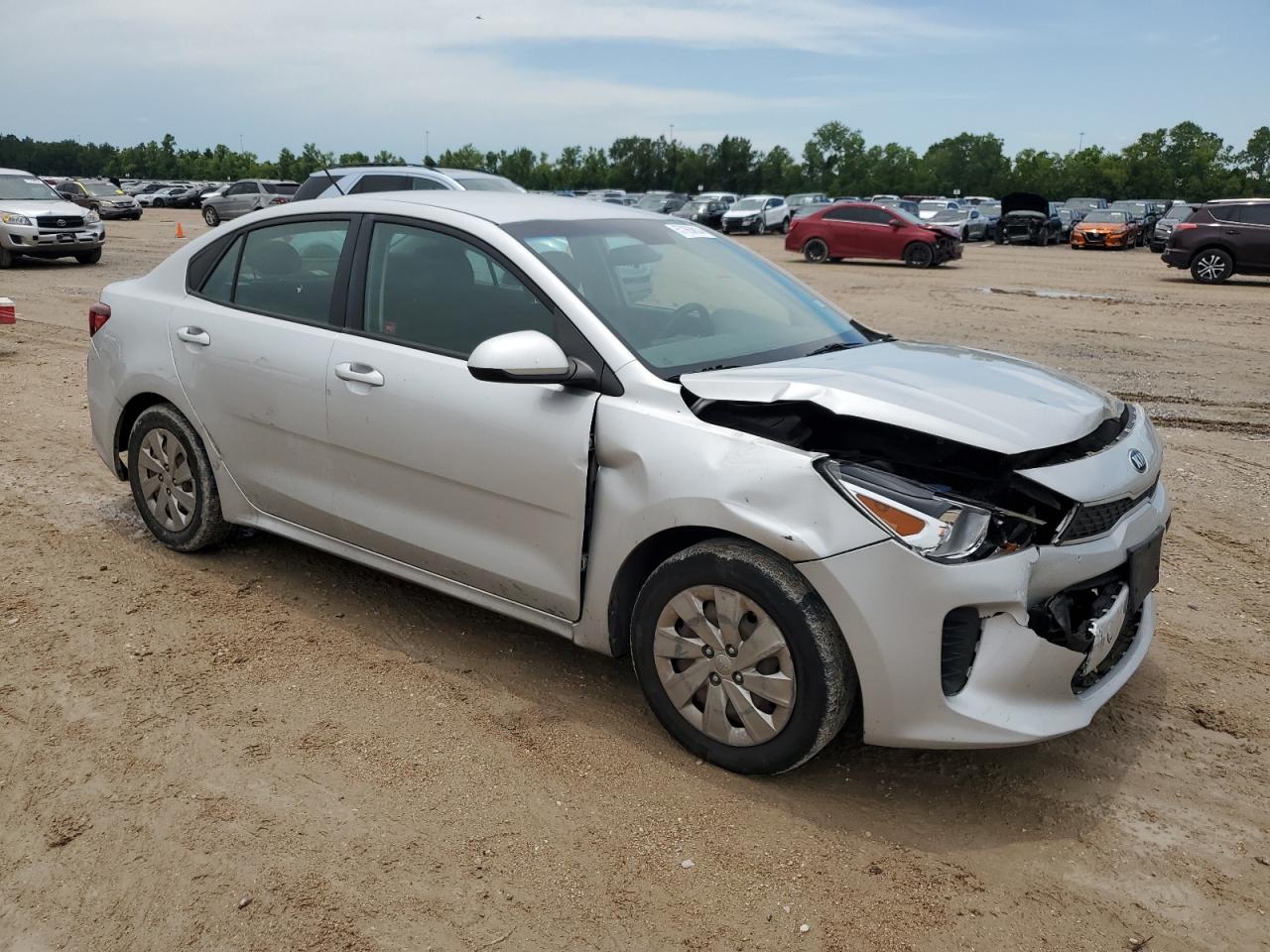 3KPA24ABXJE078705 2018 Kia Rio Lx