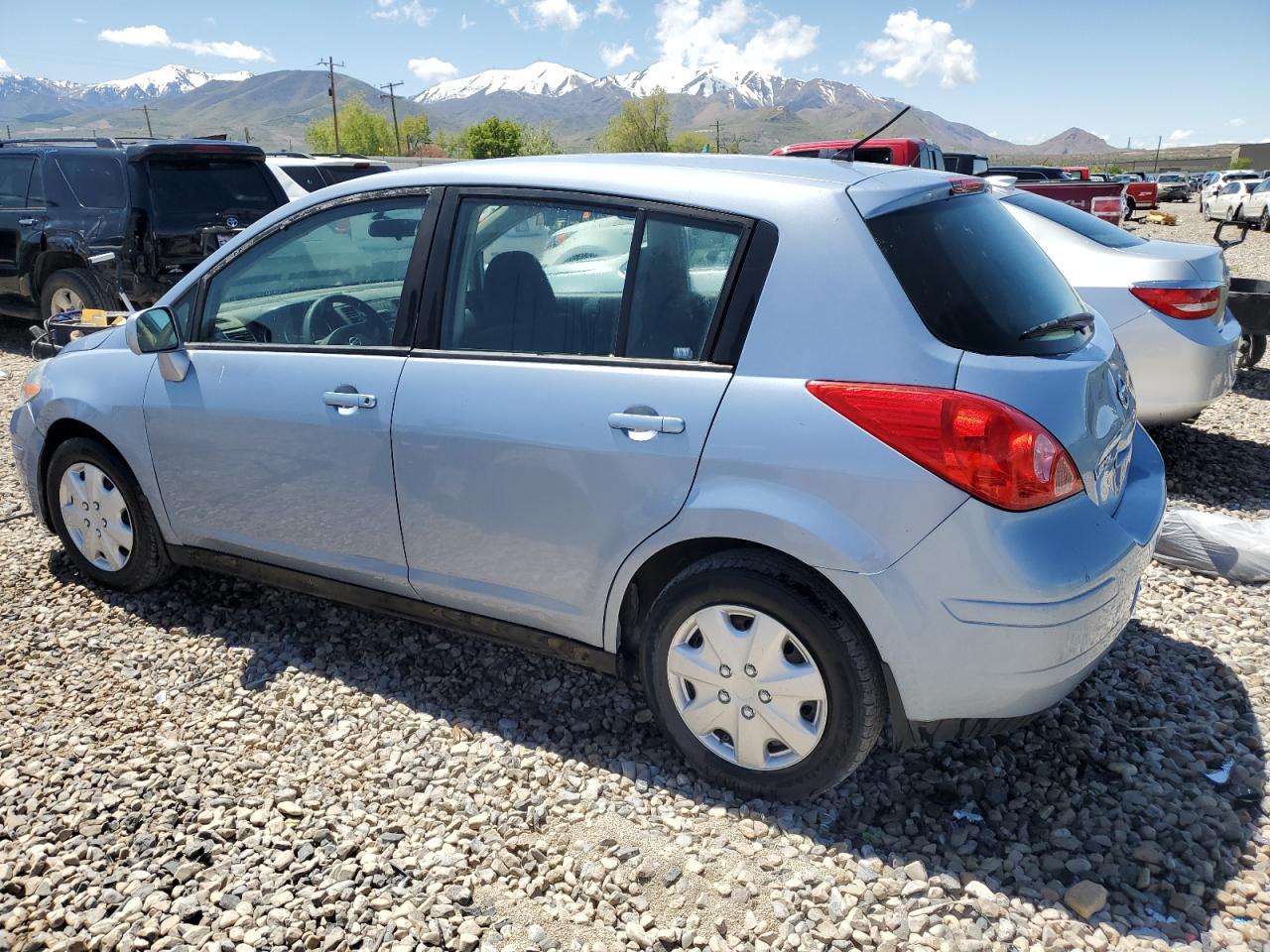 3N1BC1CP1BL405517 2011 Nissan Versa S