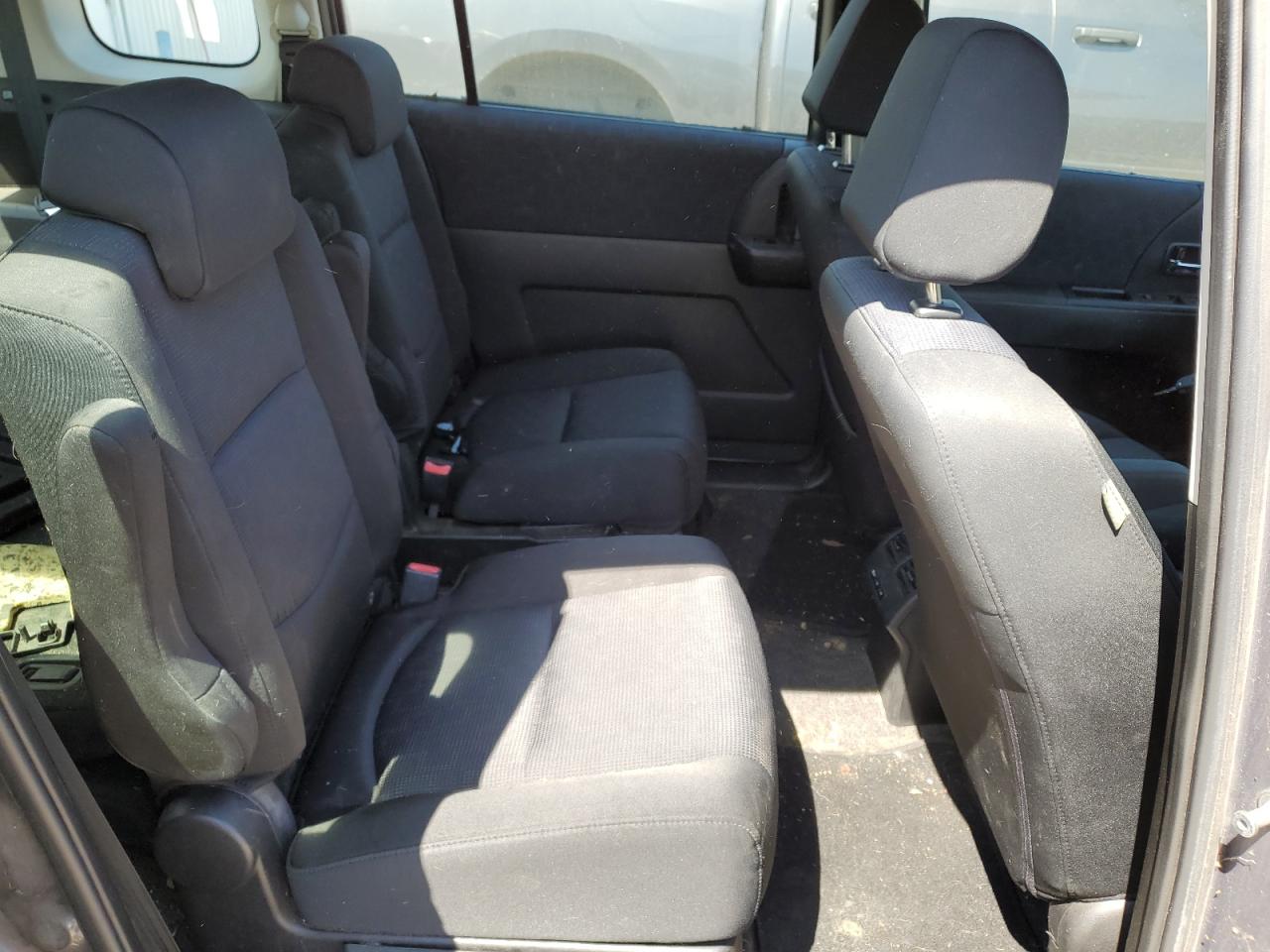 JM1CR2WL8A0373885 2010 Mazda 5