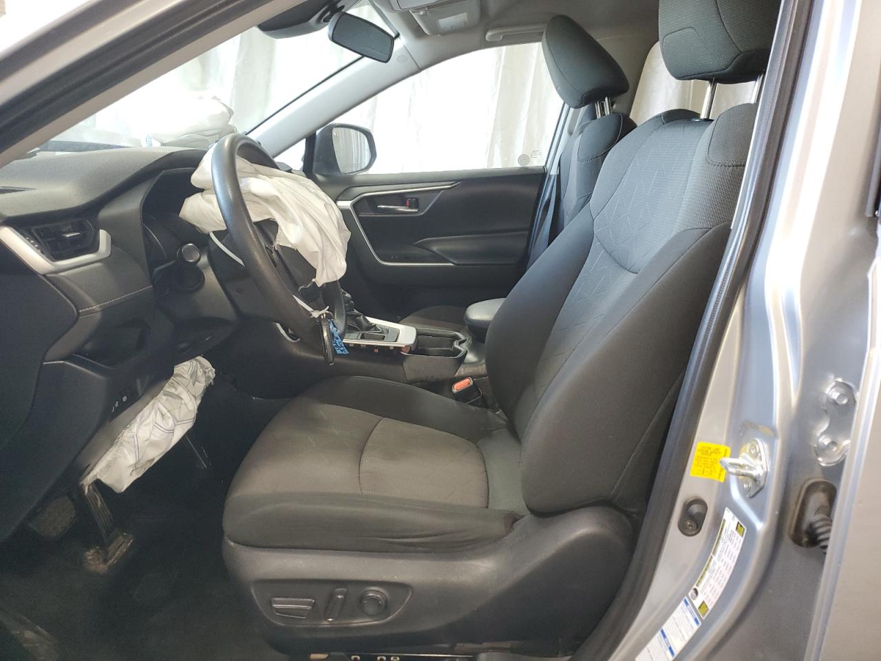 2T3P1RFV6LC078769 2020 Toyota Rav4 Xle